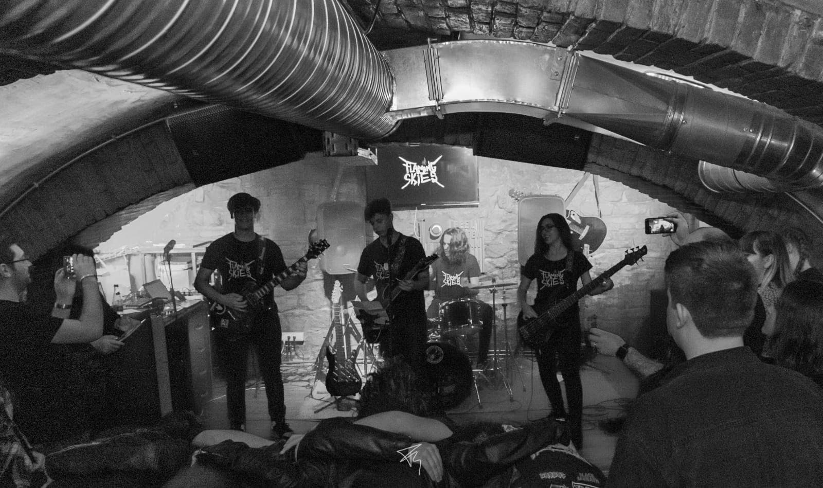 FLAMING SKIES – New single – Battleground